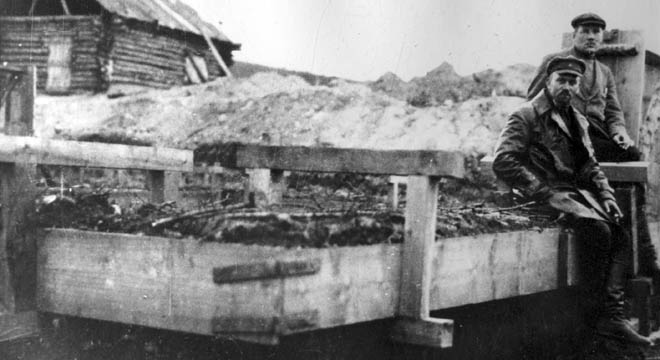 Eduard Petrovich Berzin supervising the harbour construction, 1932